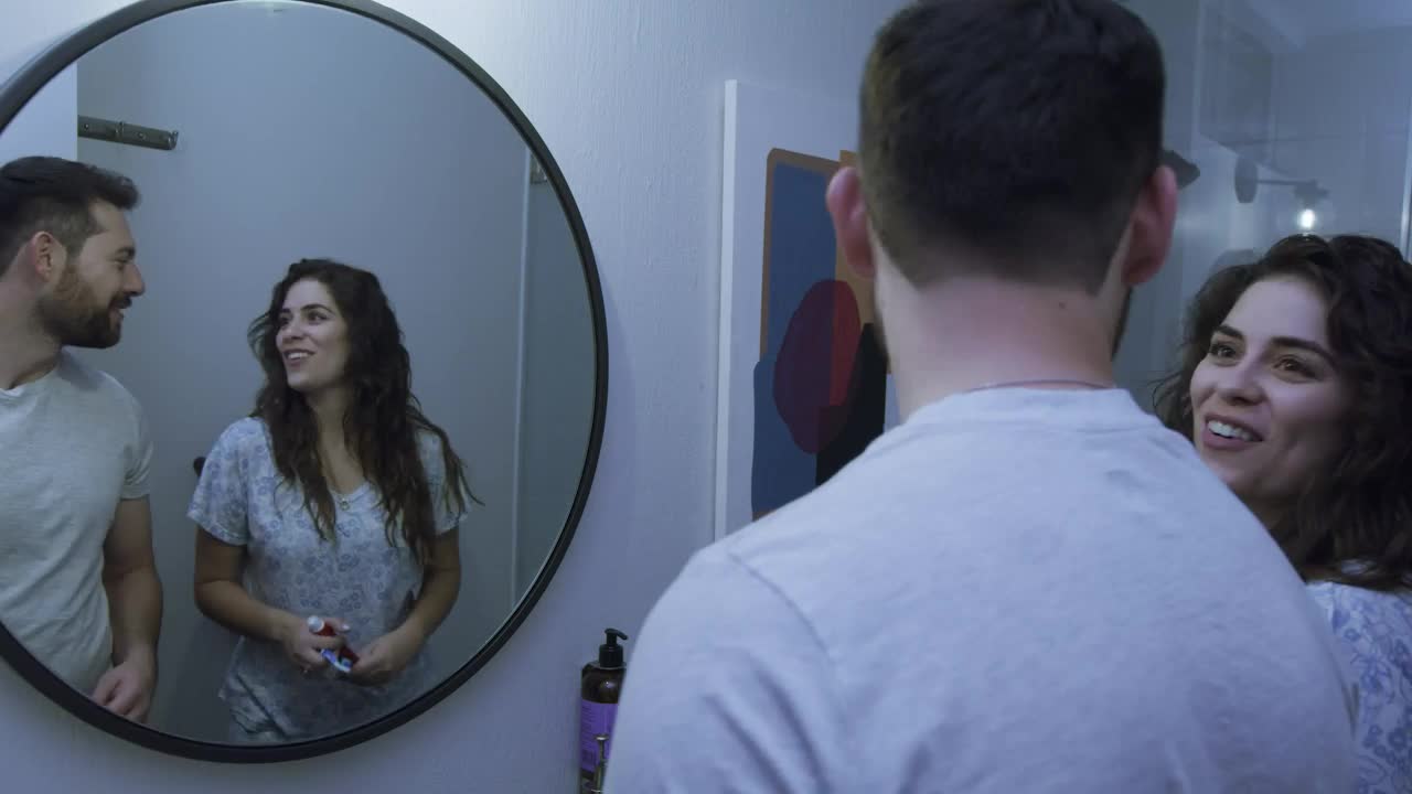 Stock Video Couple Having Fun While Brushing Their Teeth Live Wallpaper For PC - Free Download