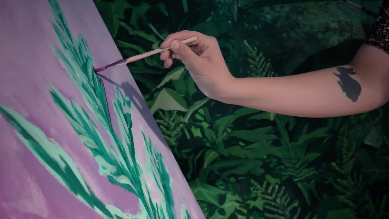 Stock Video Oil Painters Hand Painting A Picture Live Wallpaper - Free Download