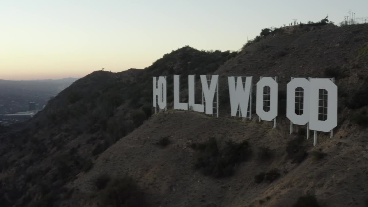 Free Stock Video Revealing The City Of La From The Hollywood Sign Live Wallpaper - Free Download