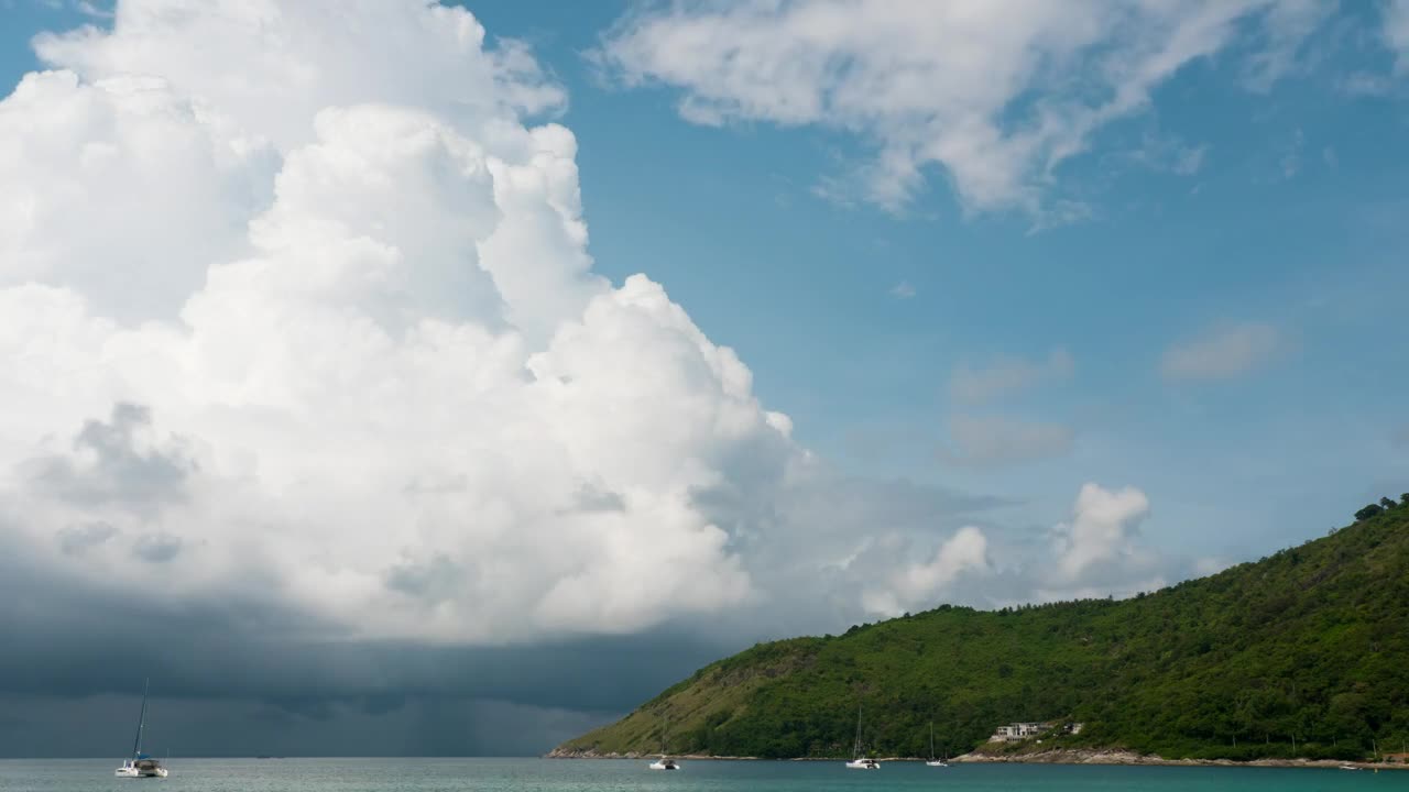 Video Stock Clouds Arriving At The Beach Live Wallpaper For PC - Free Download