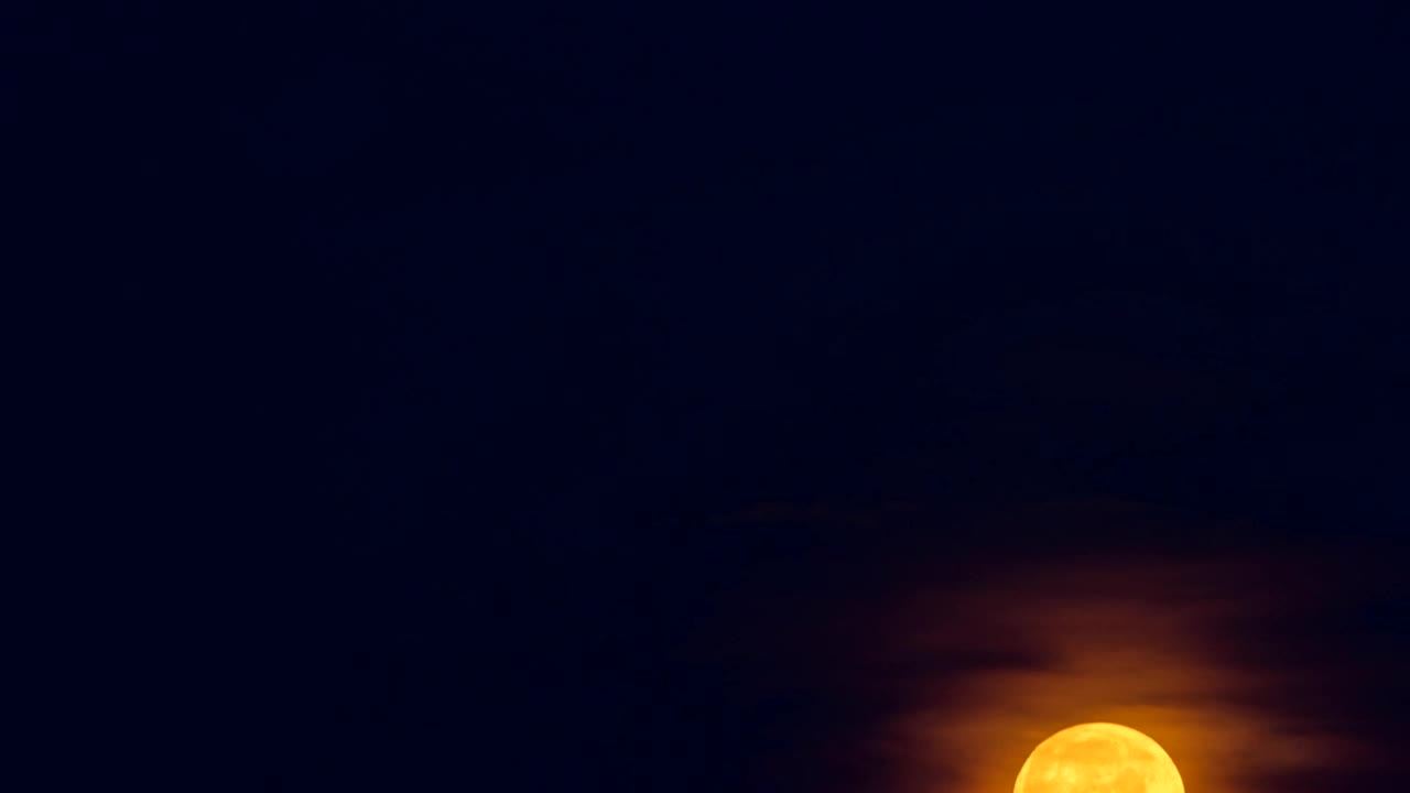 Stock Video Full Moon Rising In The Night Sky Live Wallpaper For PC - Free Download