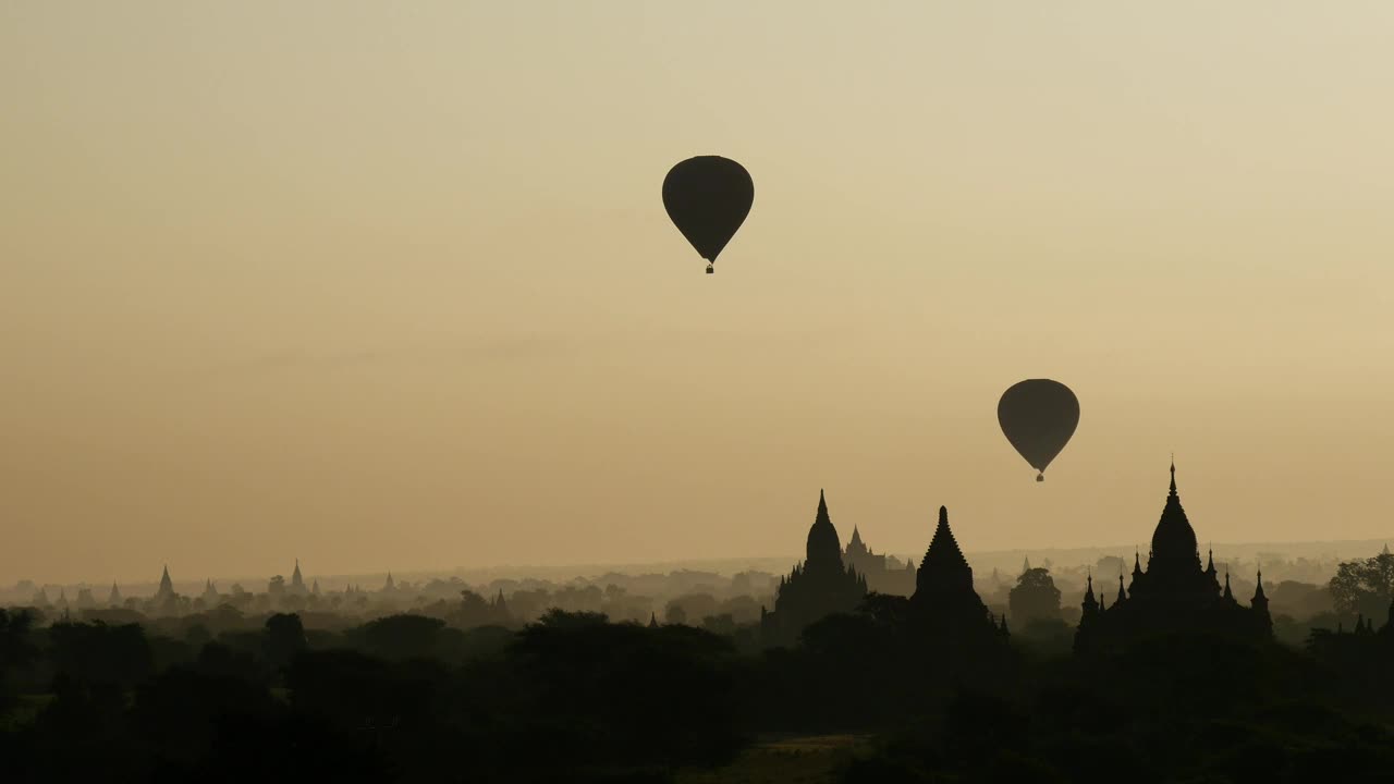Stock Video Hot Air Balloons Flying During Sunrise Animated Wallpaper - Free Download