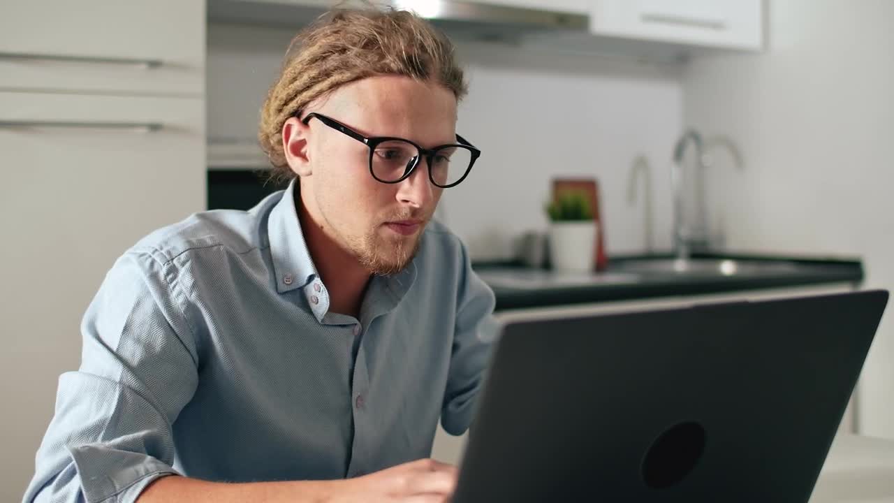 Stock Footage Urban Man Works From Home During Lockdown Live Wallpaper - Free Download