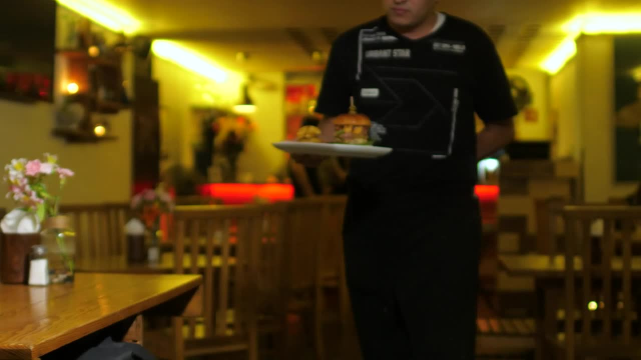 Stock Video Hamburger Being Served In Restaurant Live Wallpaper For PC - Free Download