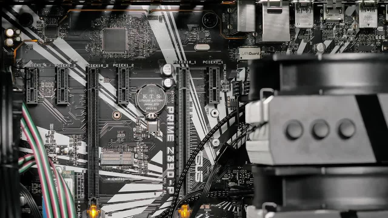 Stock Video Motherboard With A Big Fan Live Wallpaper - Free Download