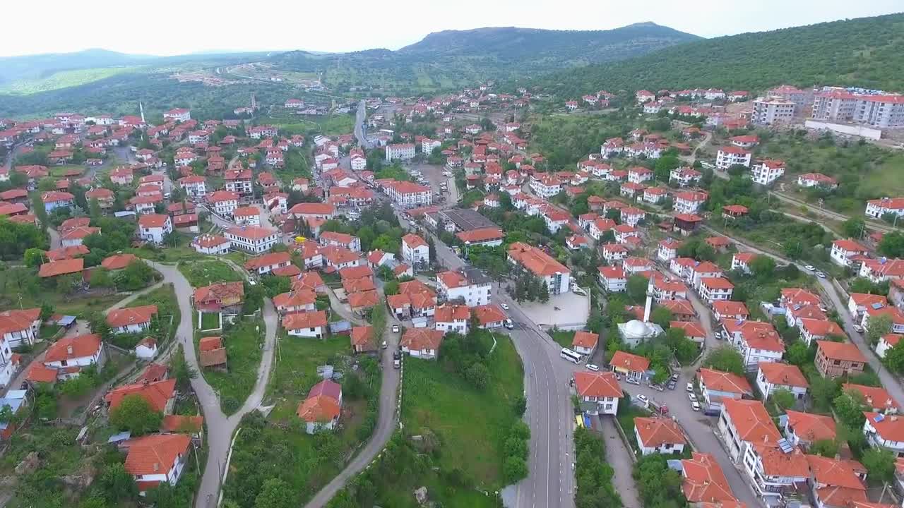 Stock Video Beautiful Town In The Countryside Live Wallpaper For PC - Free Download