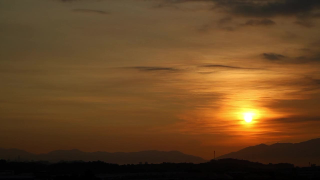 Free Video Stock Sun Rising Above The Hills Live Wallpaper - Free Download
