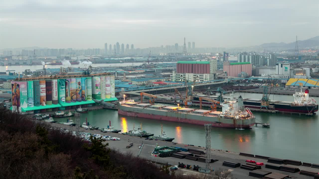 Stock Video Kyoto Industrial Pier Landscape Animated Wallpaper - Free Download