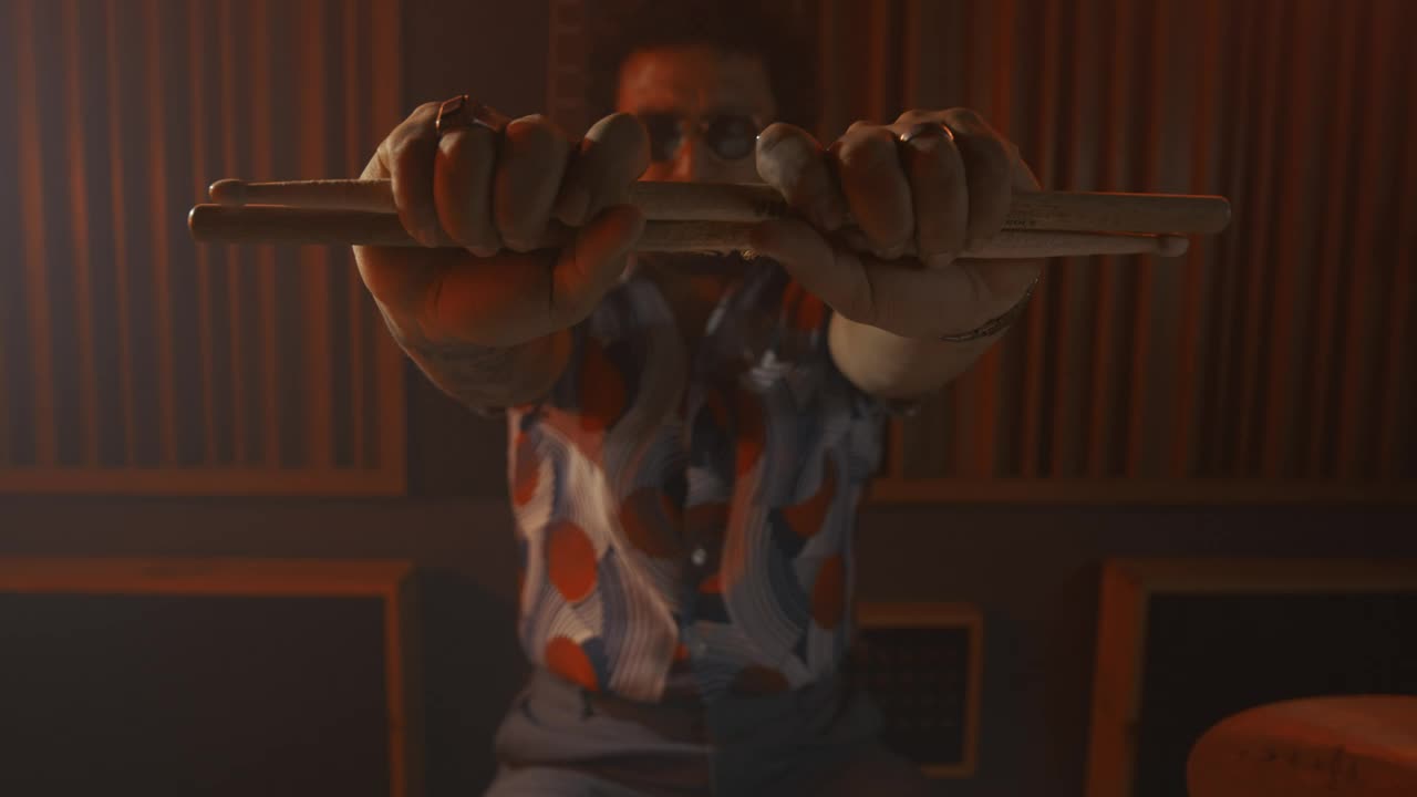 Stock Video Drummer Stretching Before Playing Live Wallpaper For PC - Free Download