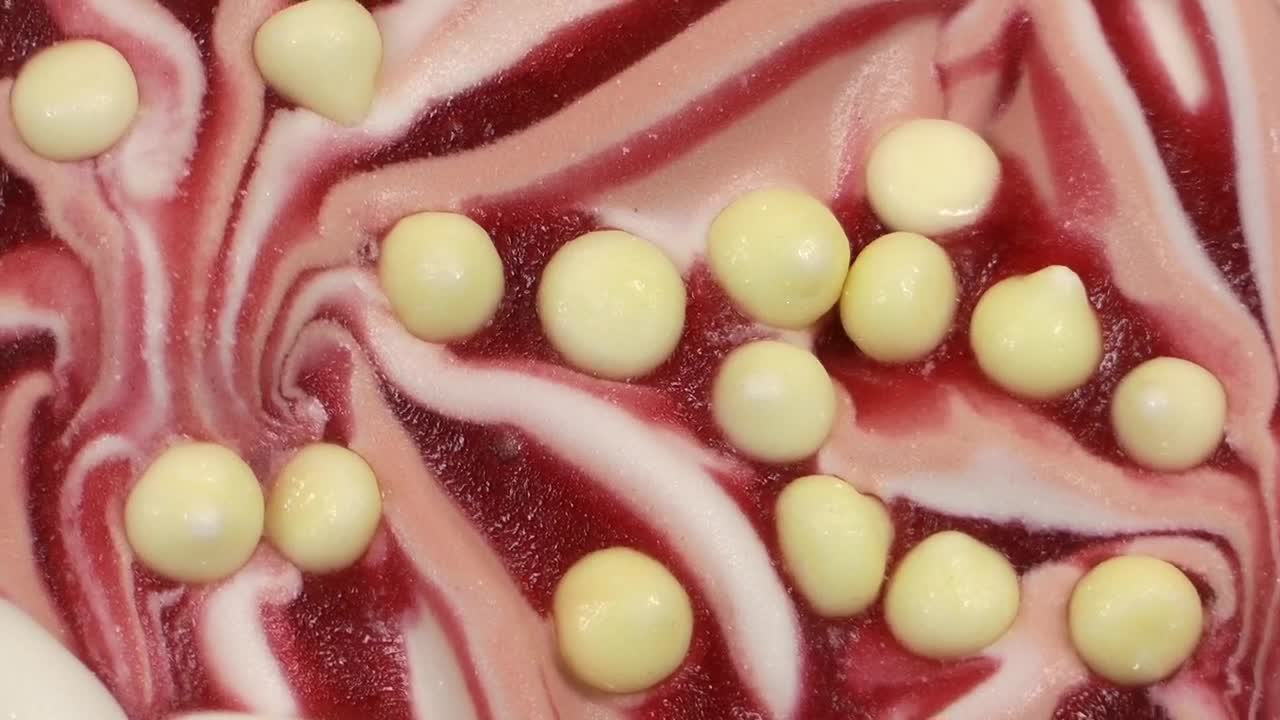 Free Video Stock Strawberry Ice Cream With White Chocolate Live Wallpaper - Free Download