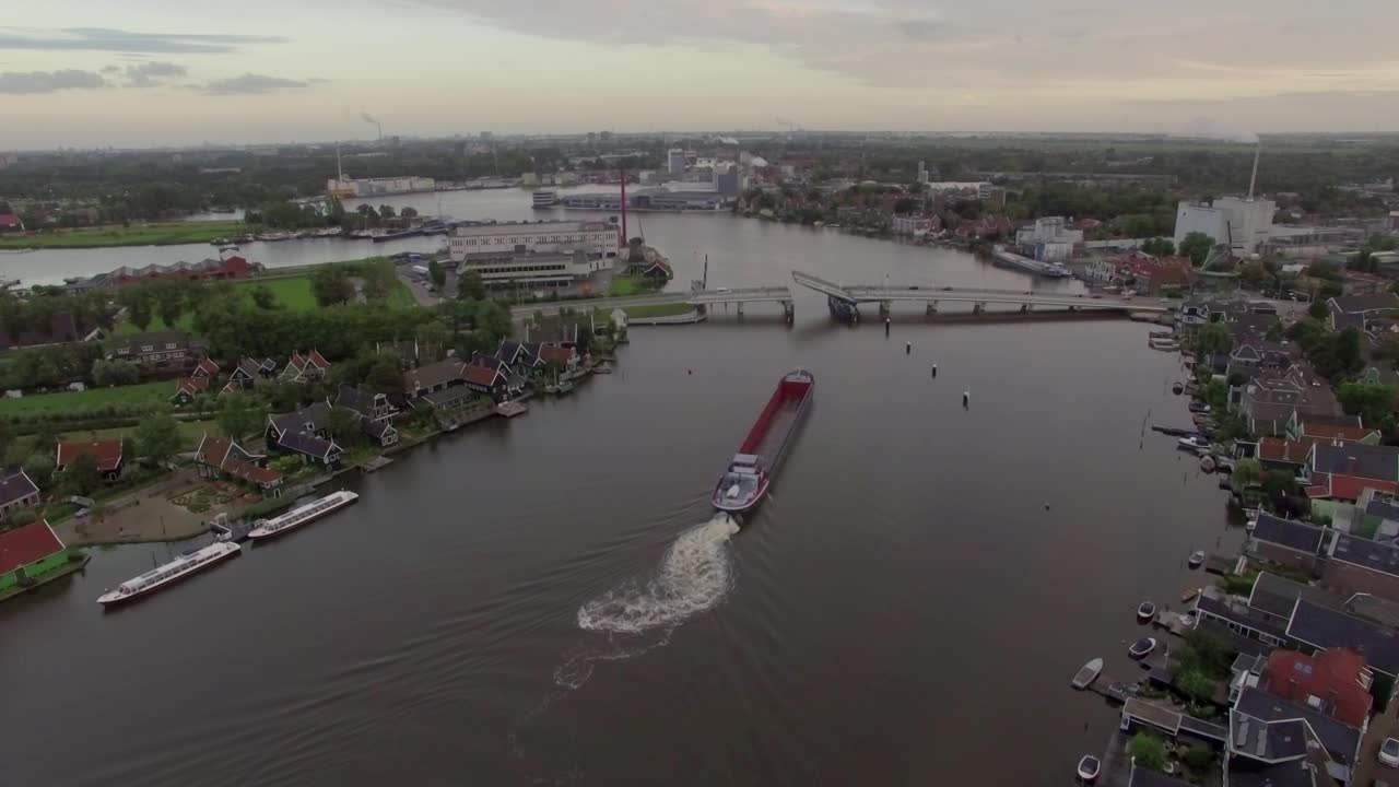Free Stock Video Ship Heading Through A Swing Bridge Live Wallpaper - Free Download