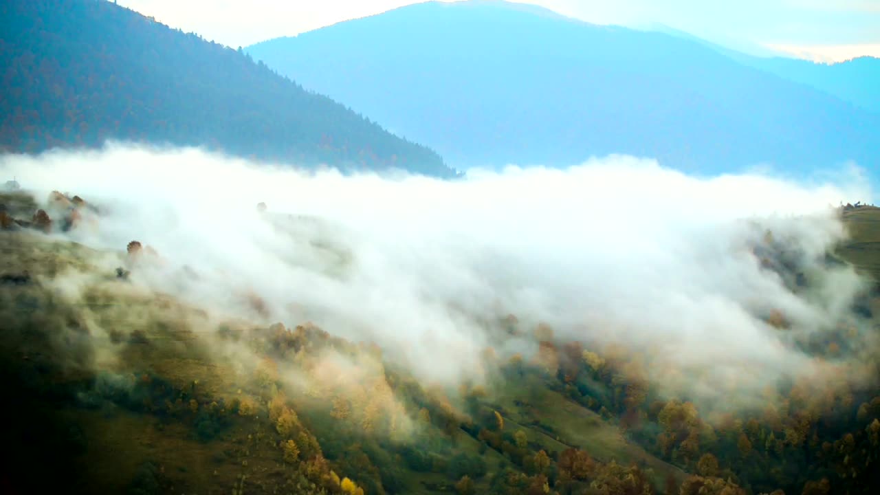 Stock Video Fog Running Through The Mountains Live Wallpaper For PC - Free Download