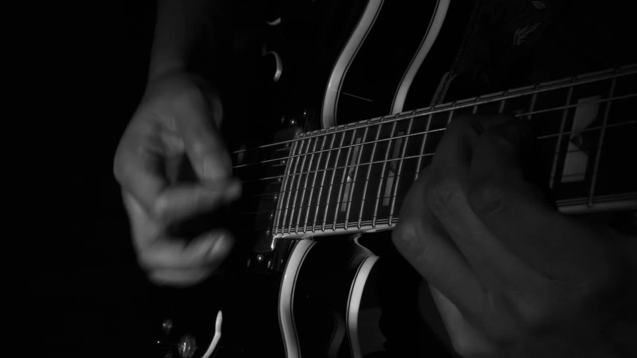 Video Stock Playing Chords On The Electric Guitar In The Dark Live Wallpaper Free - Free Download