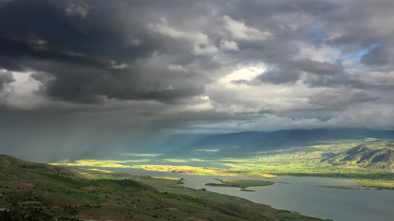 Free Video Stock Storm Clouds Approaching The Valley Live Wallpaper - Free Download