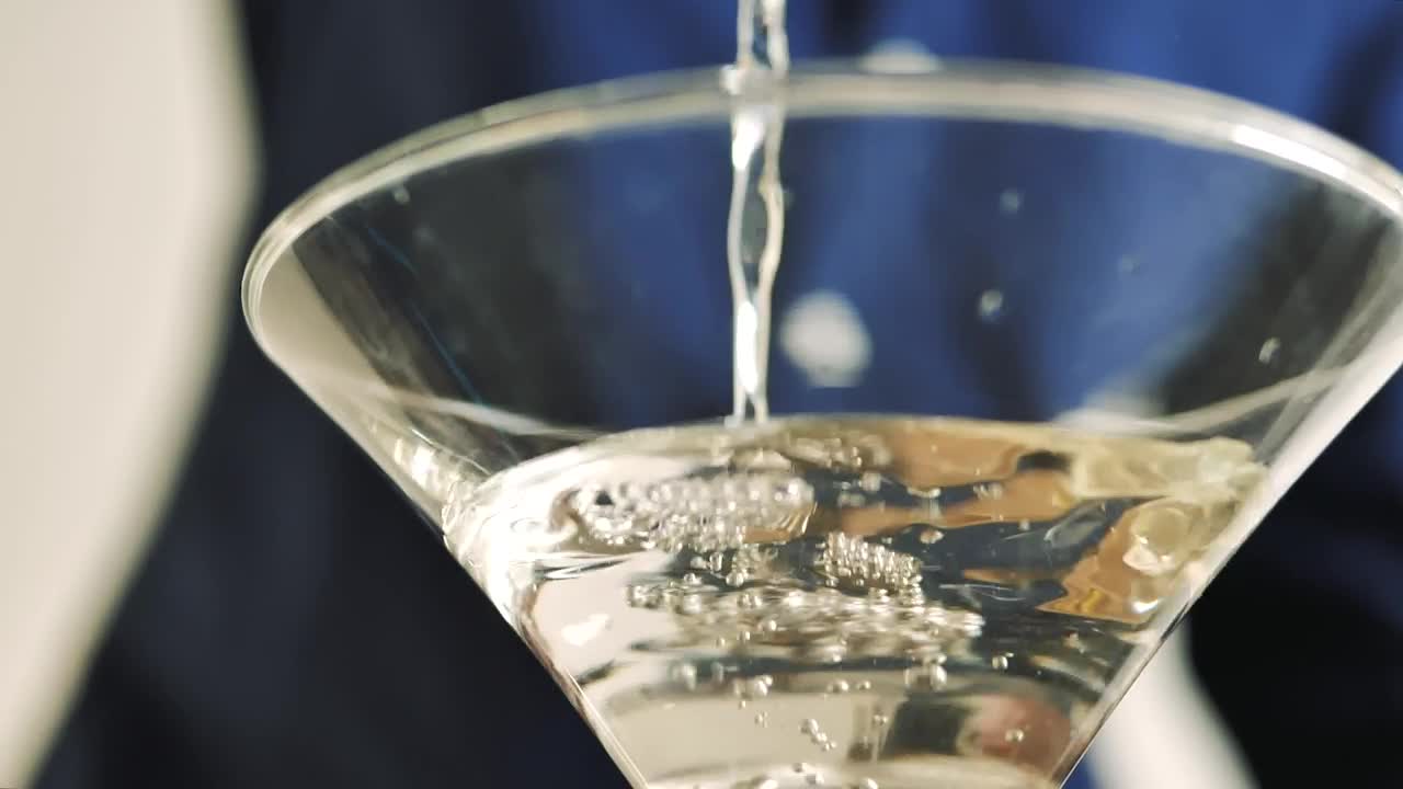 Free Stock Video Serving In A Martini Glass Live Wallpaper - Free Download