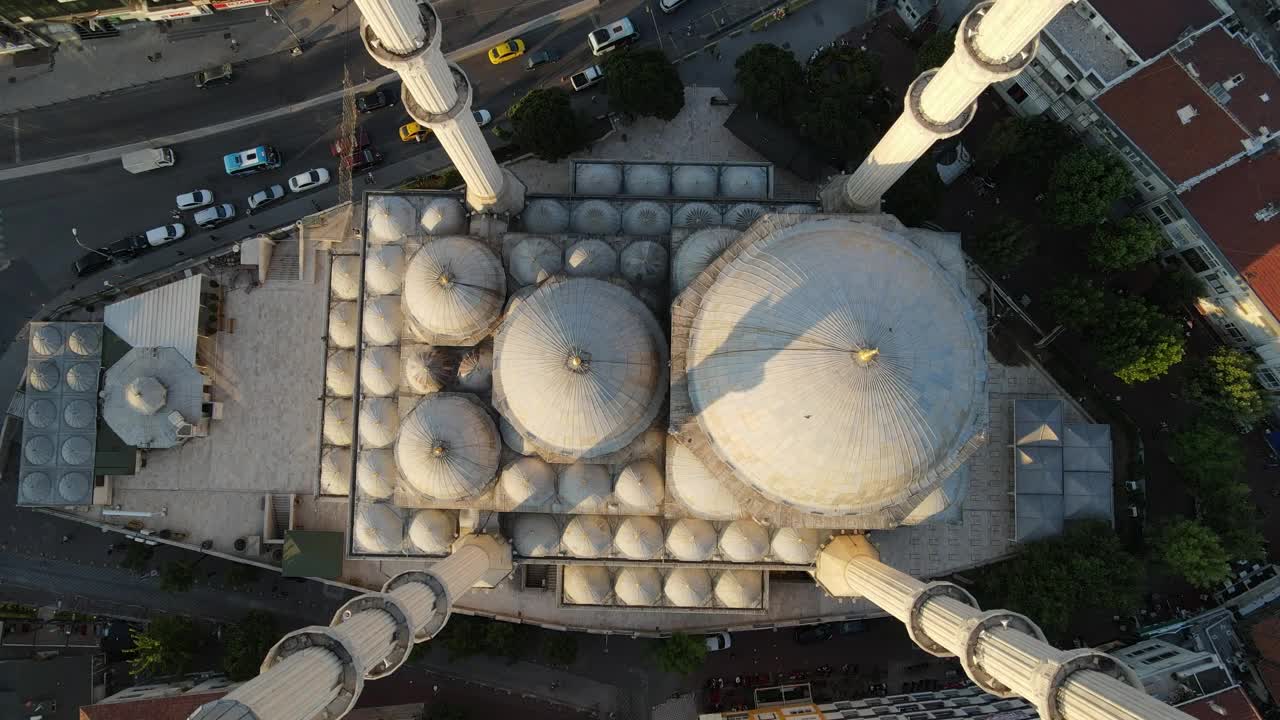 Free Stock Video Roof Of A Mosque With Many Cupolas From Above Live Wallpaper - Free Download