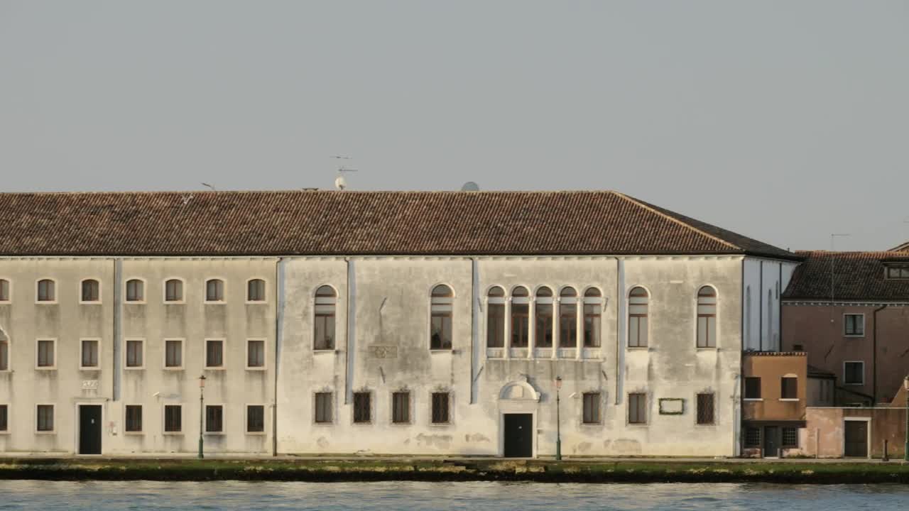 Stock Video Old Buildings By The Water In Venice Live Wallpaper - Free Download