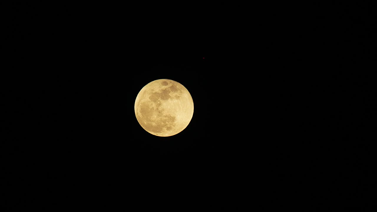 Stock Video Moon Rising In The Night Sk Animated Wallpaper - Free Download
