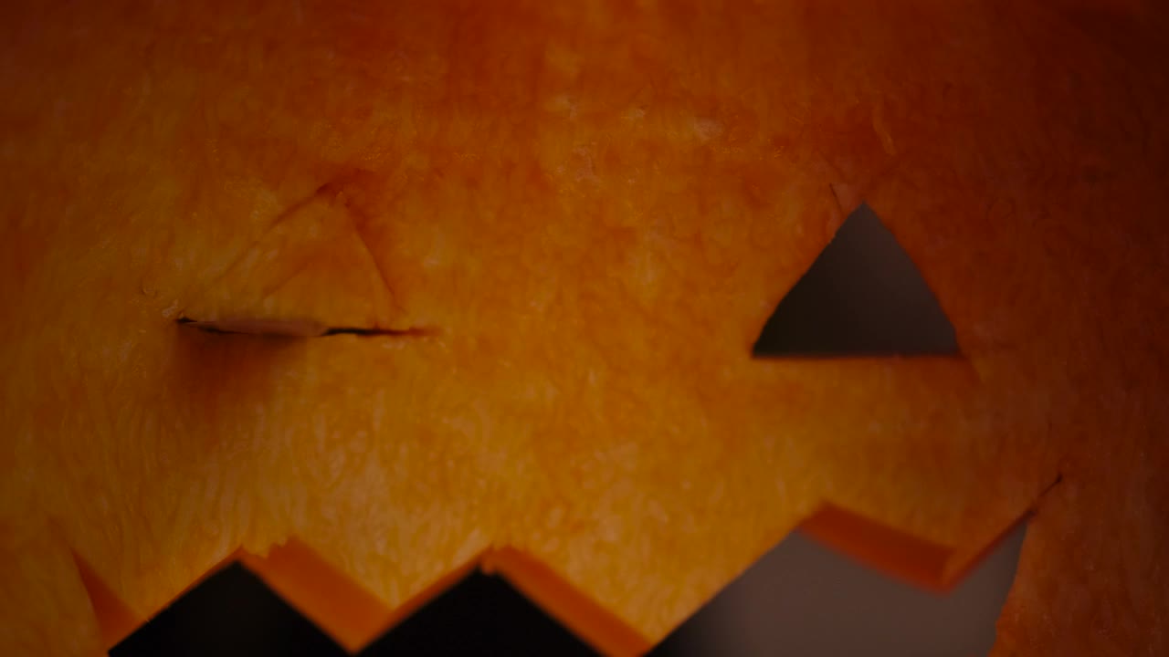 Stock Video Person Cutting A Halloween Pumpkin Live Wallpaper - Free Download