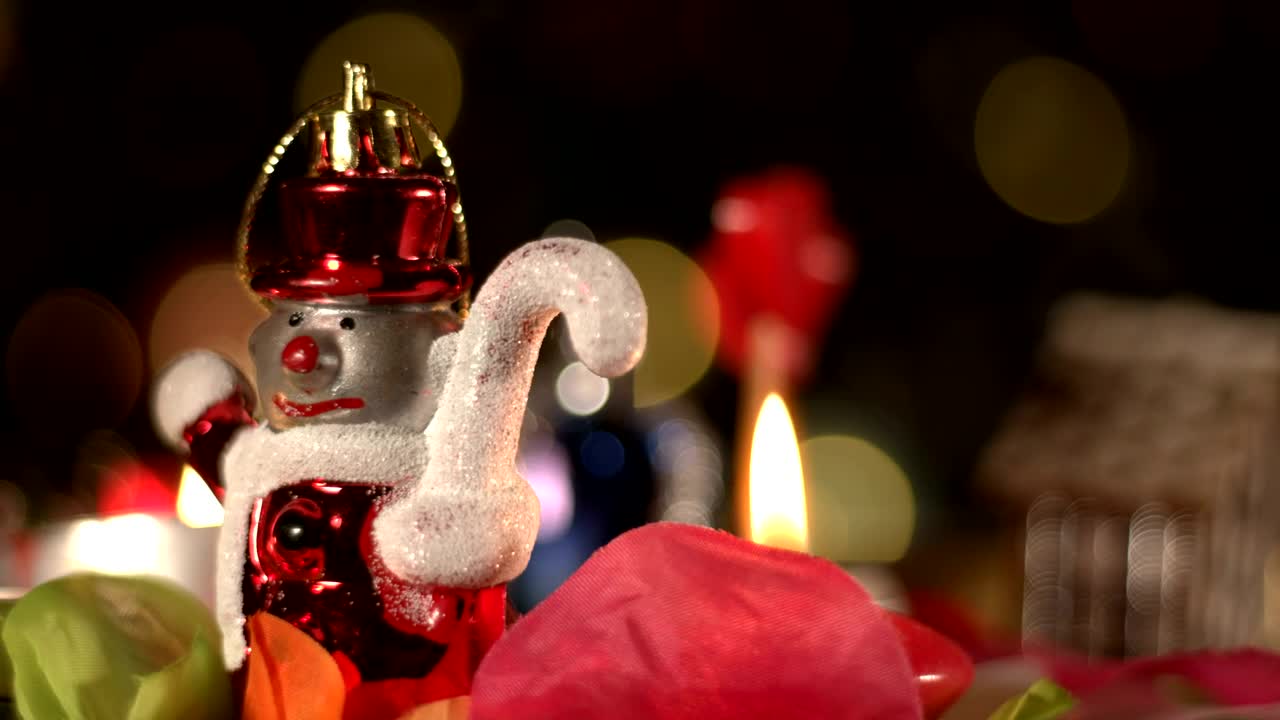 Video Stock Christmas Toy Snowman And Candles Live Wallpaper For PC - Free Download
