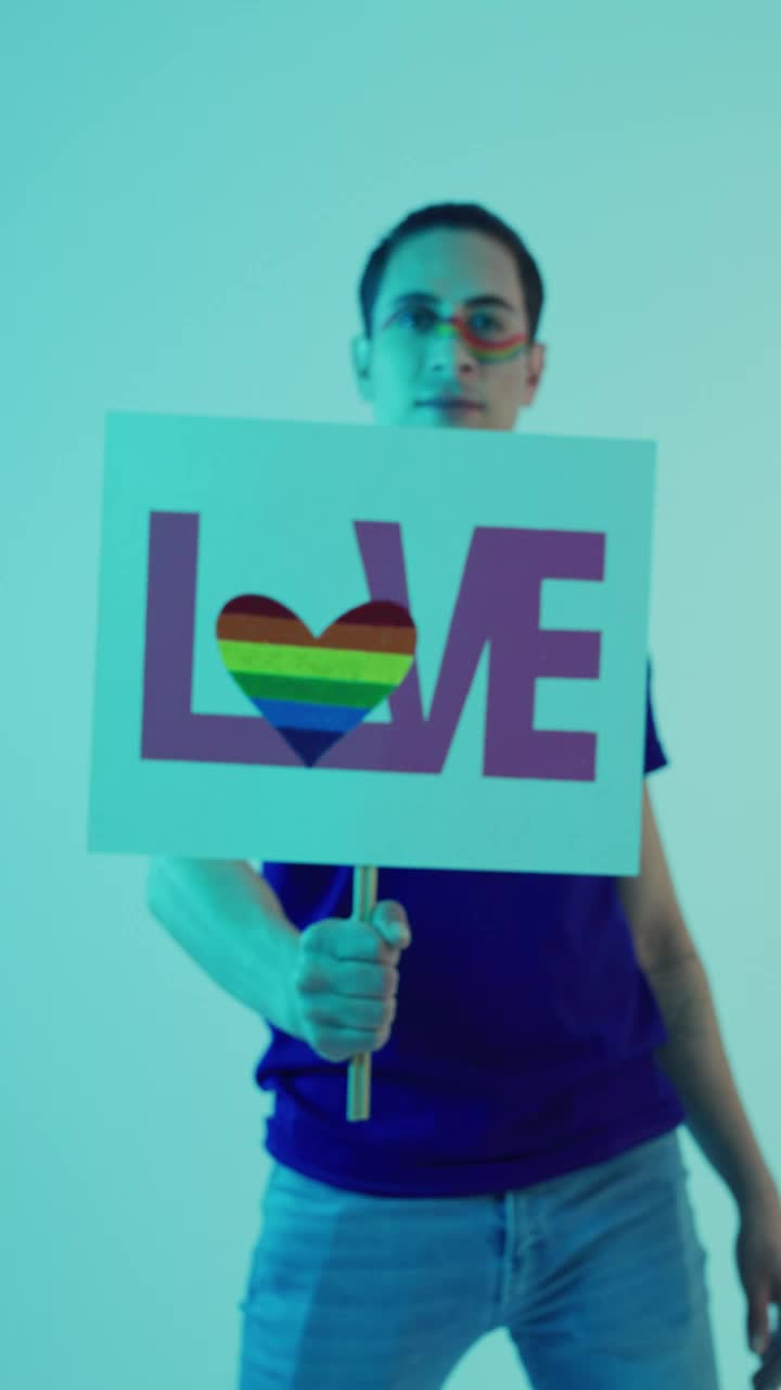 Video Stock Portrait Of A Lgbt Man With A Sign With The Live Wallpaper Free - Free Download