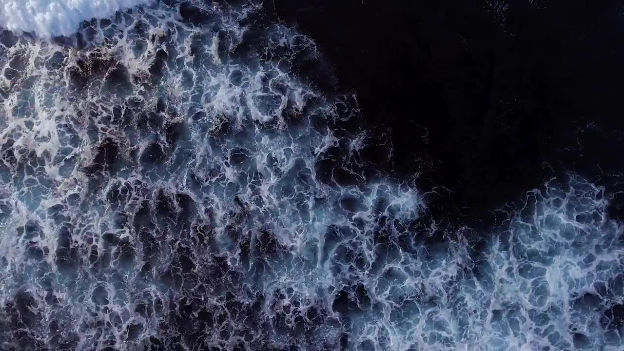 Video Stock Powerful Sea Waves Live Wallpaper Free - Free Download