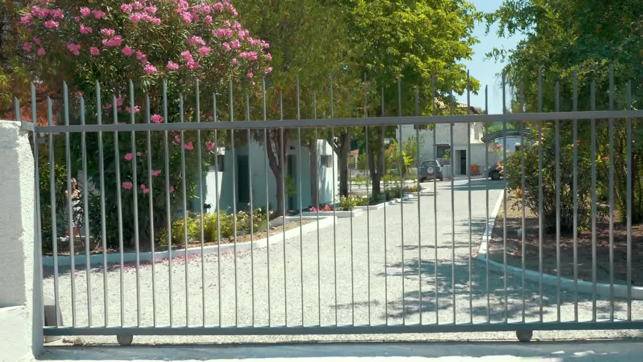 Stock Video Opening Automatic Gates Live Wallpaper - Free Download