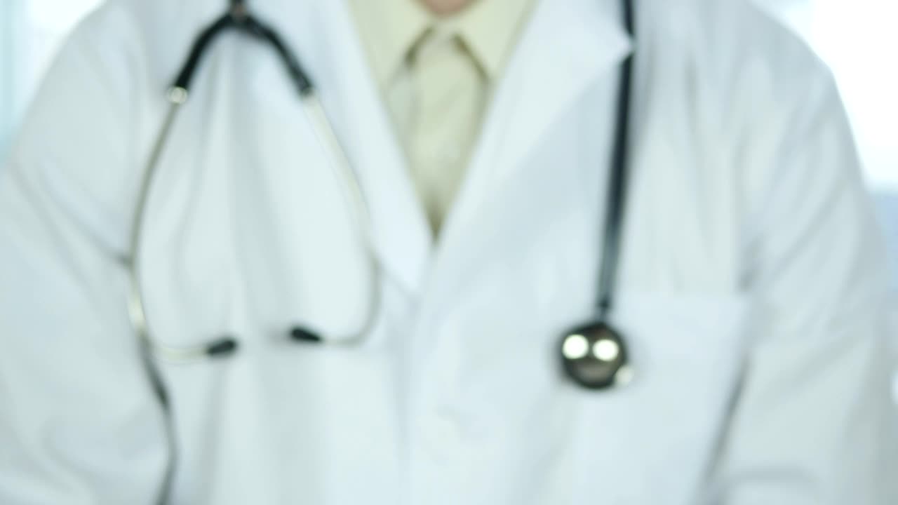 Stock Video Doctor Holding A Bottle Of Pills Live Wallpaper For PC - Free Download