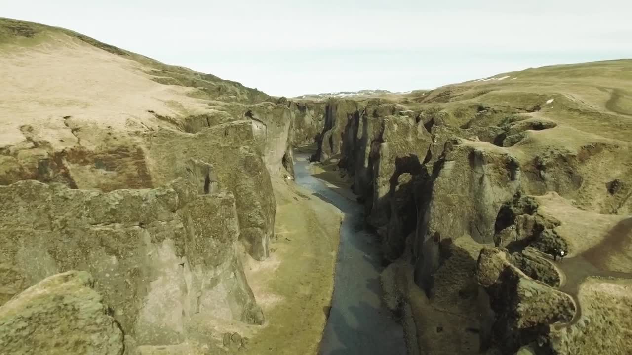 Video Stock Canyon River Live Wallpaper For PC - Free Download