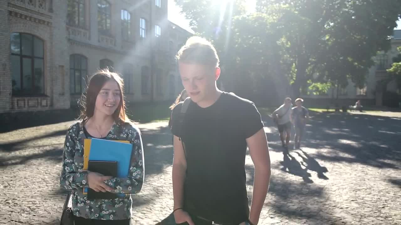 Stock Video College Students Hugging Live Wallpaper For PC - Free Download