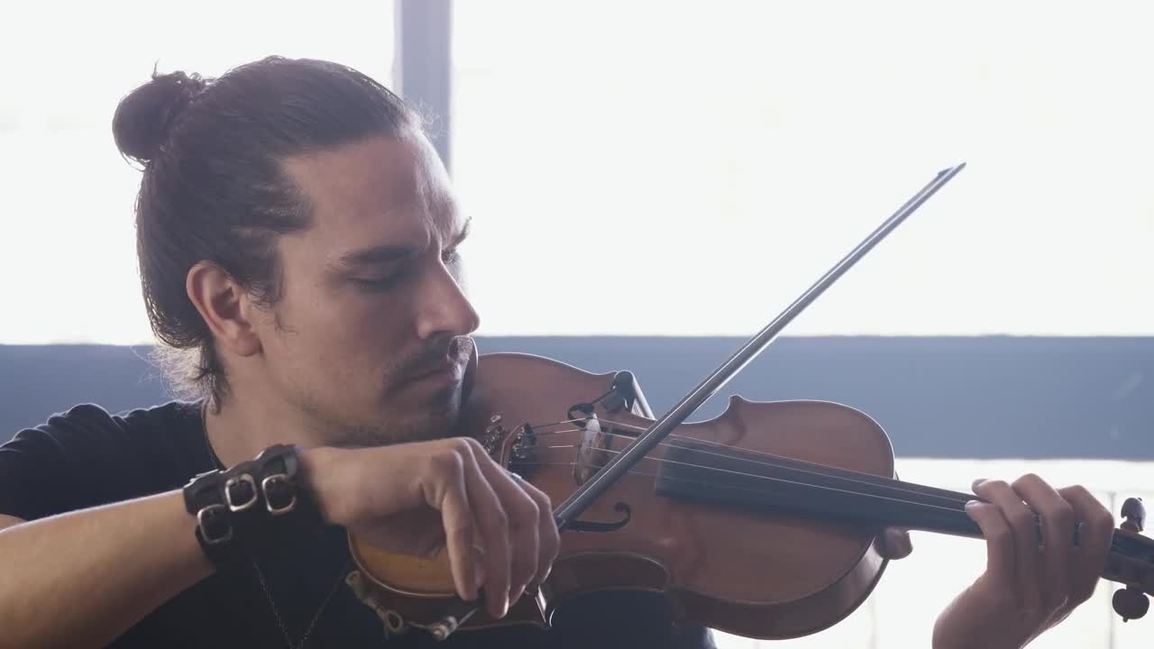 Stock Footage Violinist Playing With Eyes Closed Live Wallpaper - Free Download