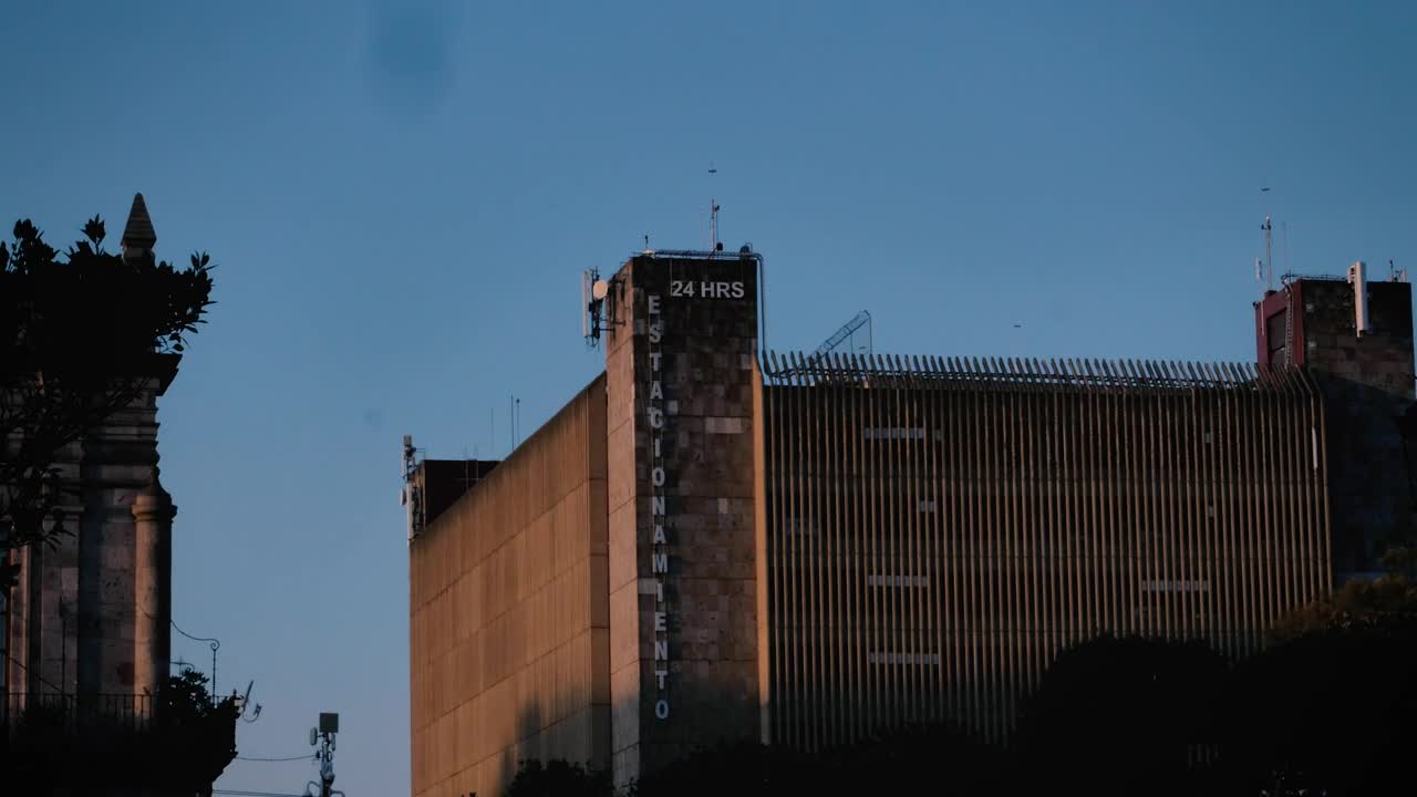 Stock Video Old Buildings During An Afternoon Live Wallpaper - Free Download