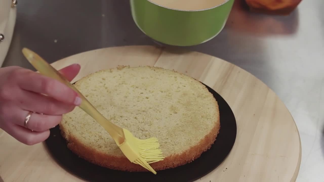 Video Stock Preparing A Cake Half Live Wallpaper Free - Free Download