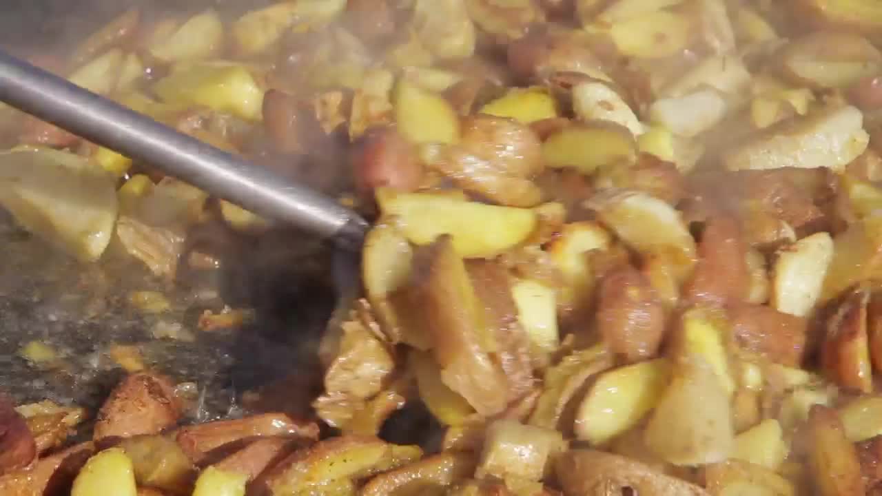 Stock Video Frying Potatoes On A Pan Live Wallpaper For PC - Free Download