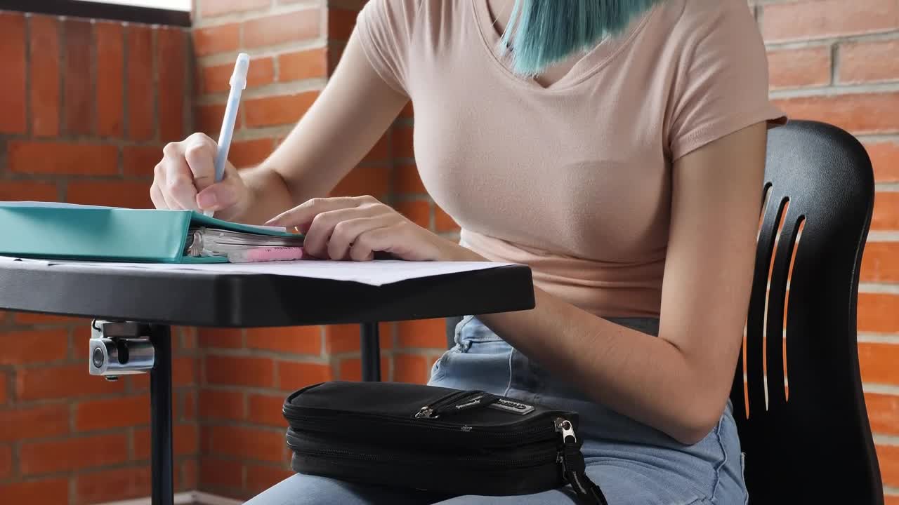 Free Video Stock Student Girl Sitting In An Armchair In Her Classroom Live Wallpaper - Free Download