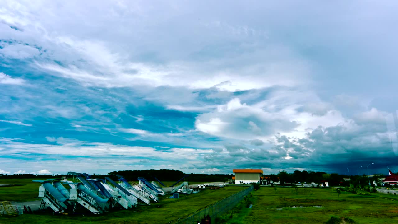 Free Video Stock timelapse across padang airport Live Wallpaper - Free Download