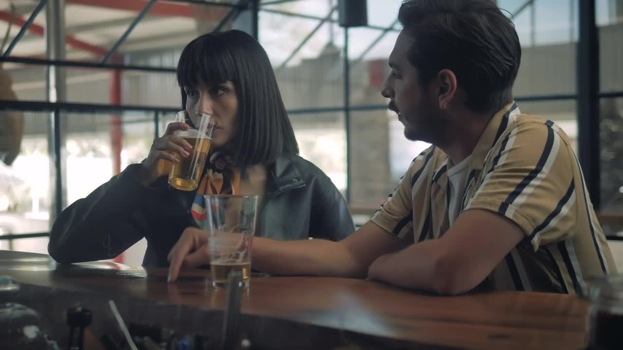 Stock Video Couple Spending Time Together In A Bar Live Wallpaper For PC - Free Download