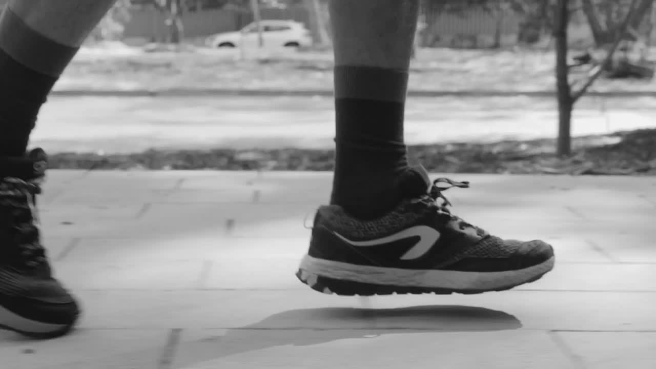 Free Video Stock Steps Of A Person Jogging Outside Live Wallpaper - Free Download