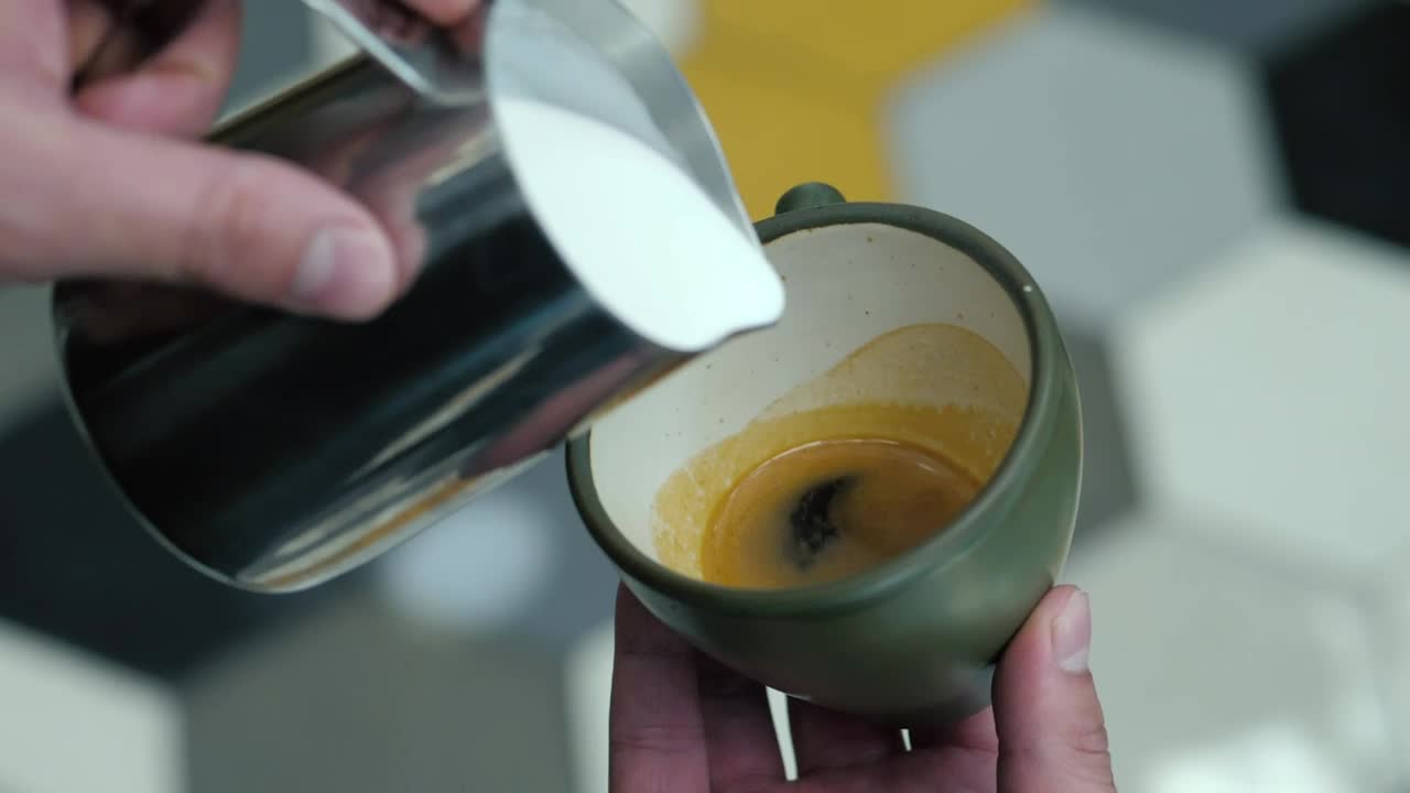 Stock Video Latte Art Animated Wallpaper - Free Download