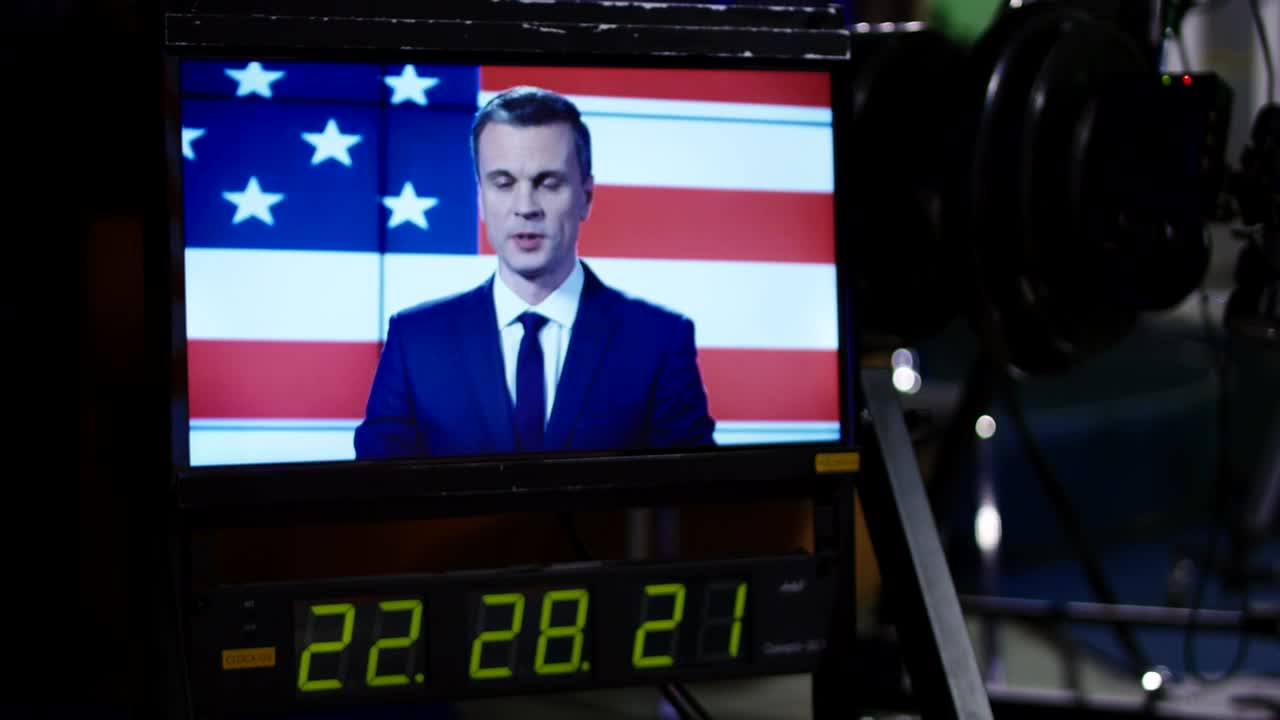 Free Stock Video Screen Monitor In A Recording Studio Live Wallpaper - Free Download