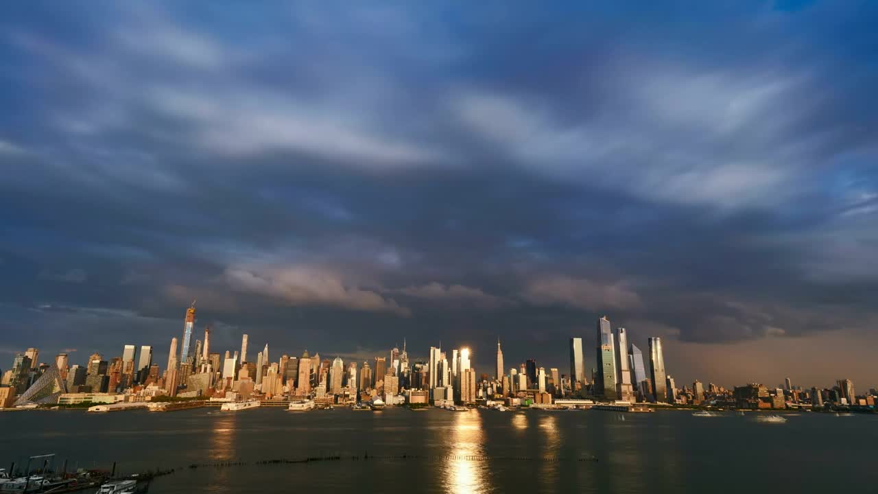 Free Video Stock sunset and rain clouds over the city Live Wallpaper - Free Download