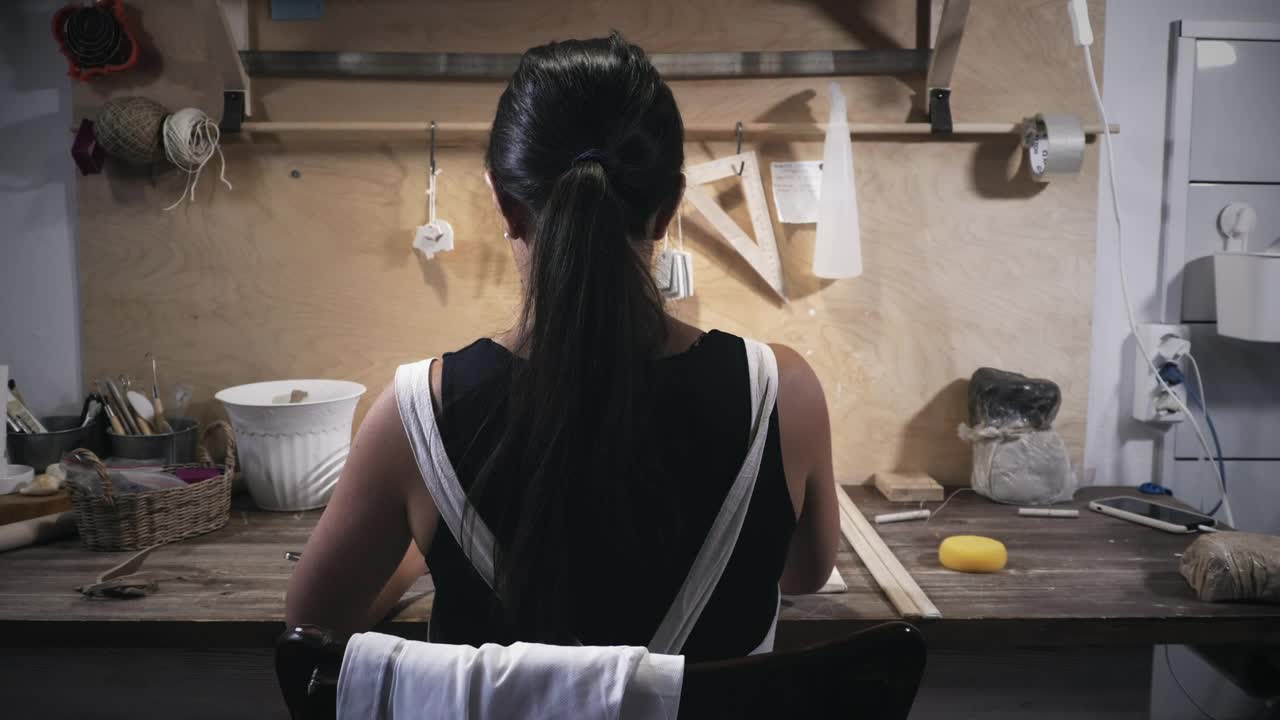 Free Stock Video Woman Working In Pottery Workshop Live Wallpaper - Free Download