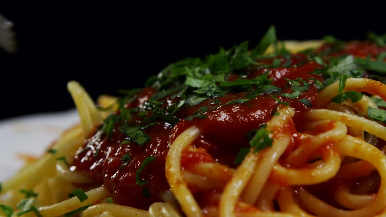 Stock Video Eating Pasta With A Fork Live Wallpaper For PC - Free Download