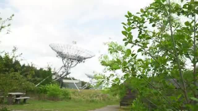 Stock Video Environment In A Meadow With Many Large Antennas  Smal Live Wallpaper For PC - Free Download