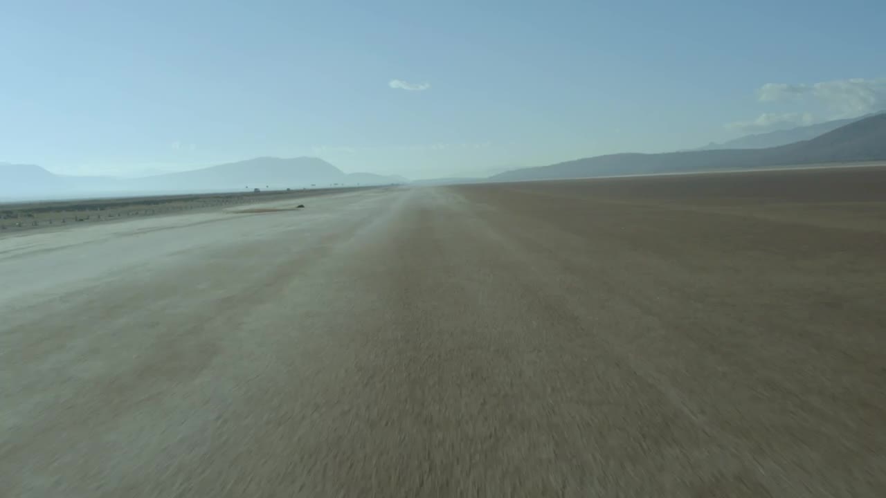 Free Stock Video Traveling Over A Wide Field In The Desert Of The Live Wallpaper - Free Download