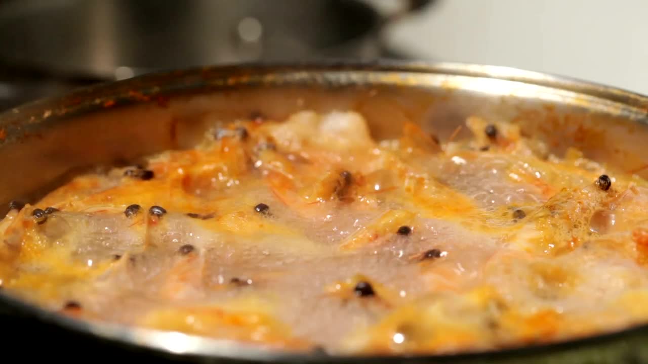 Free Stock Video Shrimp Cooking In Hot Water Live Wallpaper - Free Download