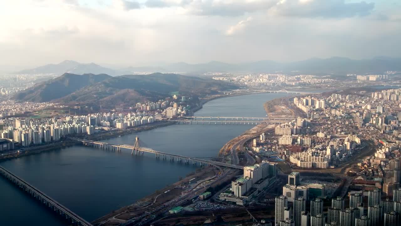Free Stock Video River That Divides An Immense City From The Heights Live Wallpaper - Free Download