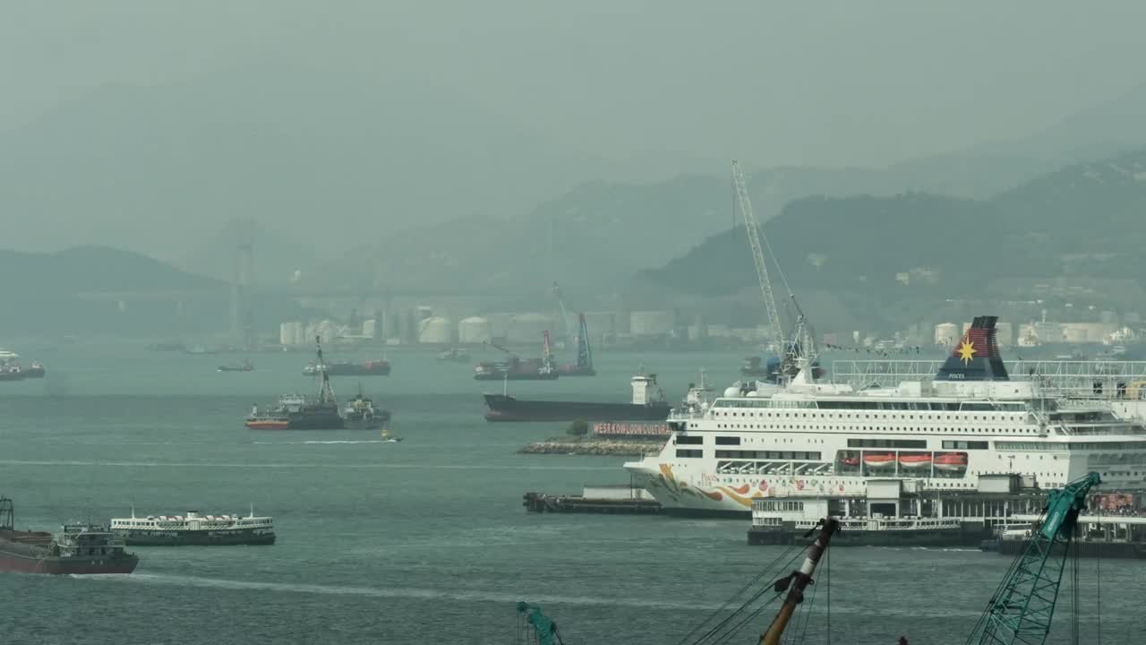 Stock Video Heavy Boat Traffic In Hong Kong Harbor Animated Wallpaper - Free Download