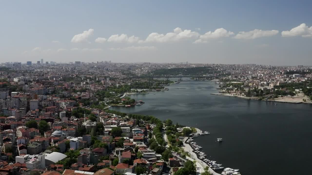 Stock Video Beautiful Skyscape Across Istanbul Live Wallpaper For PC - Free Download