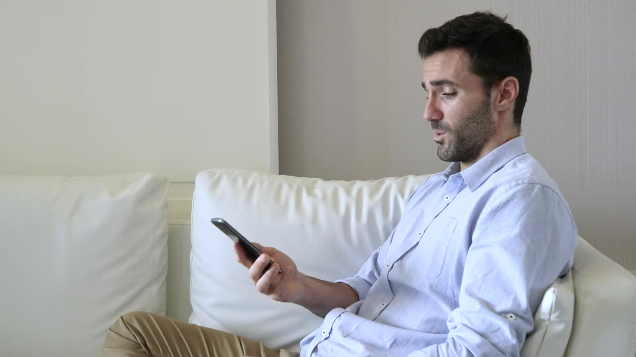 Stock Video Confident Man Phoning Someone Live Wallpaper For PC - Free Download